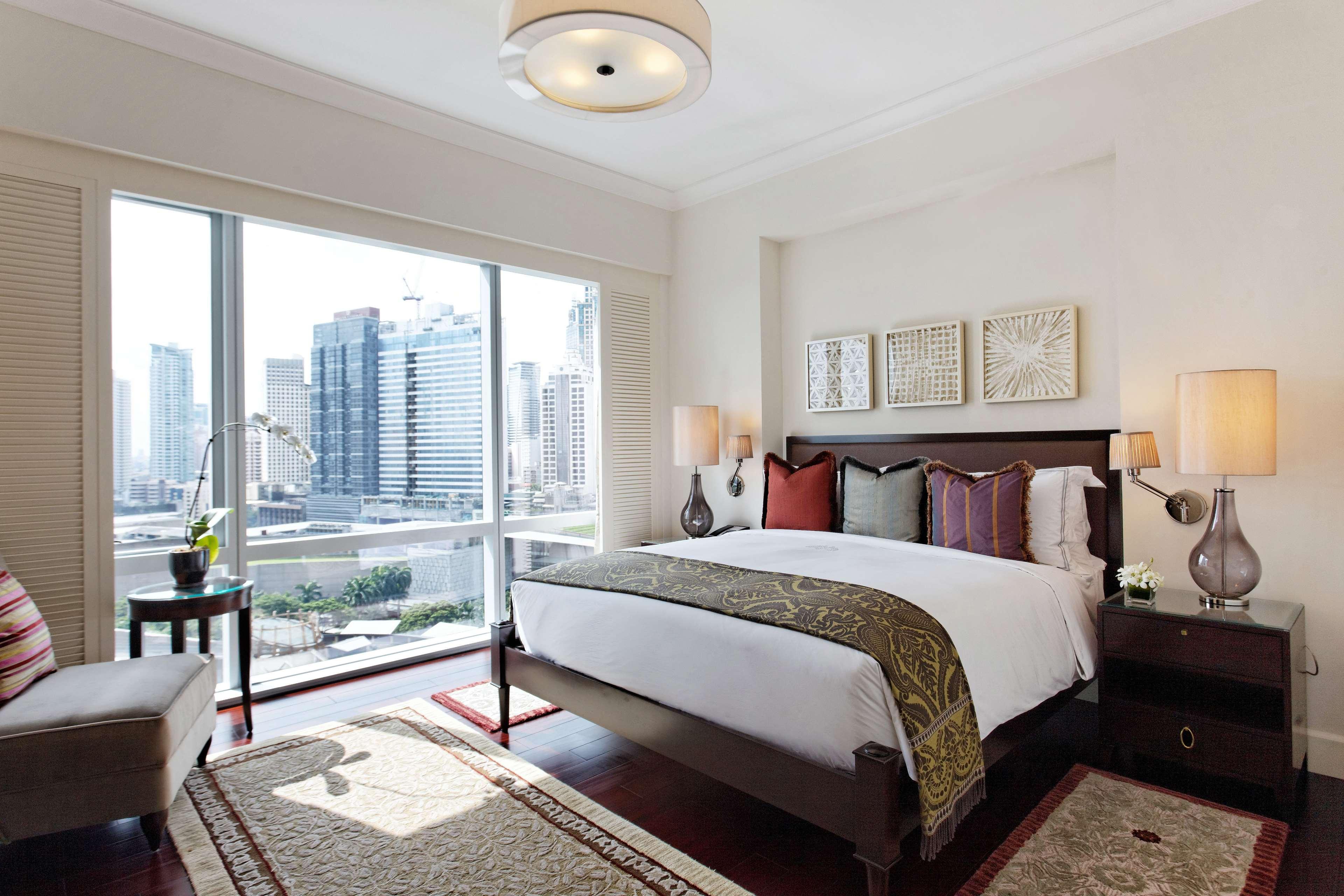 Raffles Makati Hotel Makati City Екстериор снимка